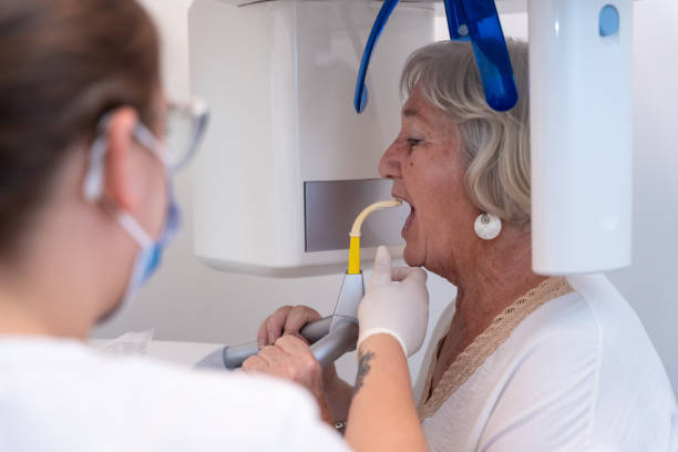 Best Weekend Emergency Dental Services in Vernon, AL